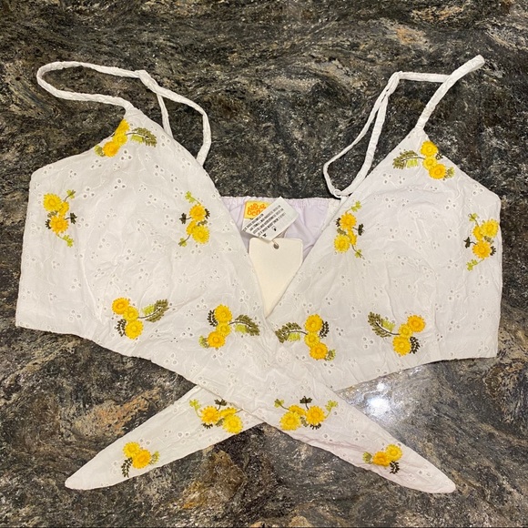AQUA BENDITA LEMON CROP - Picture 2 of 4